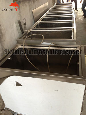 SUS304 388L 4500W Alat Pembersih Tangki Perendaman Untuk Pisau Gergaji